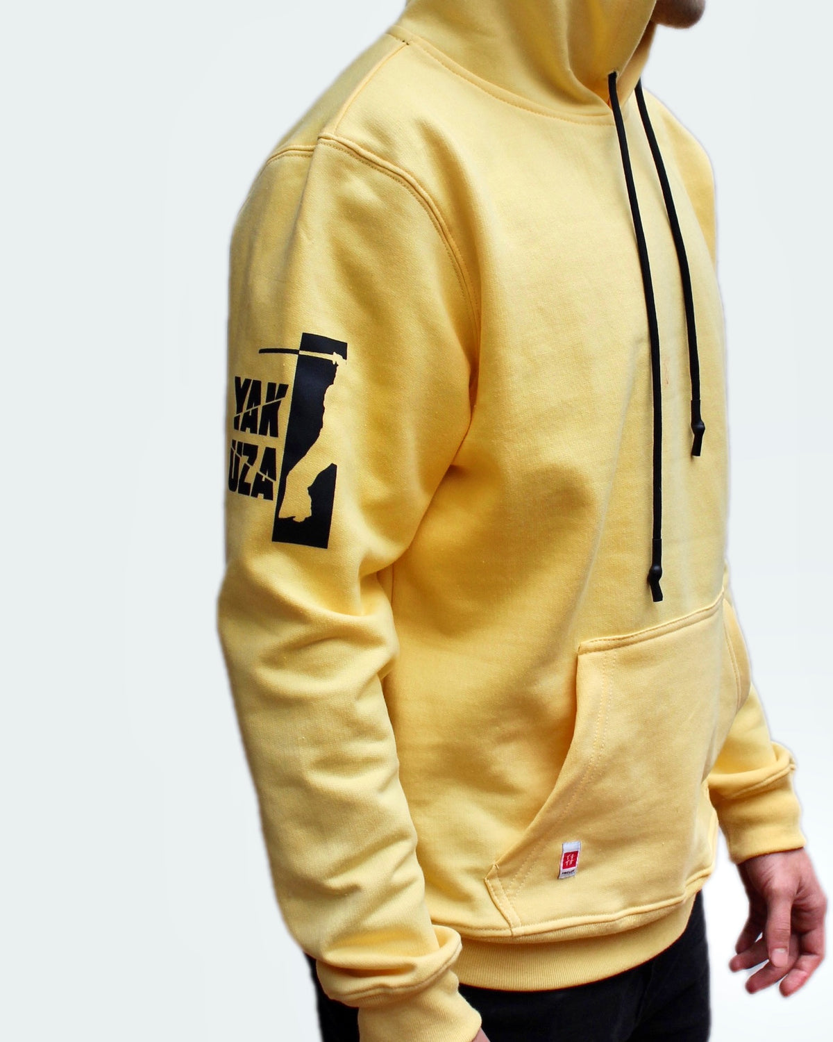 Sudadera Amarilla Bill Acercamiento Lateral Derecho